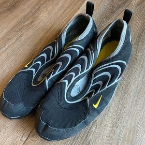 Men’s Nike ACG shoes 12